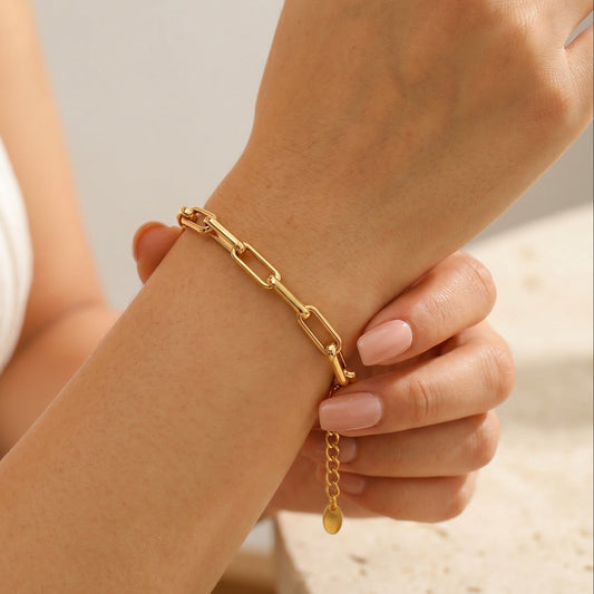 Amélie Minimalist Gold Link Bracelet - Joie d’Or
