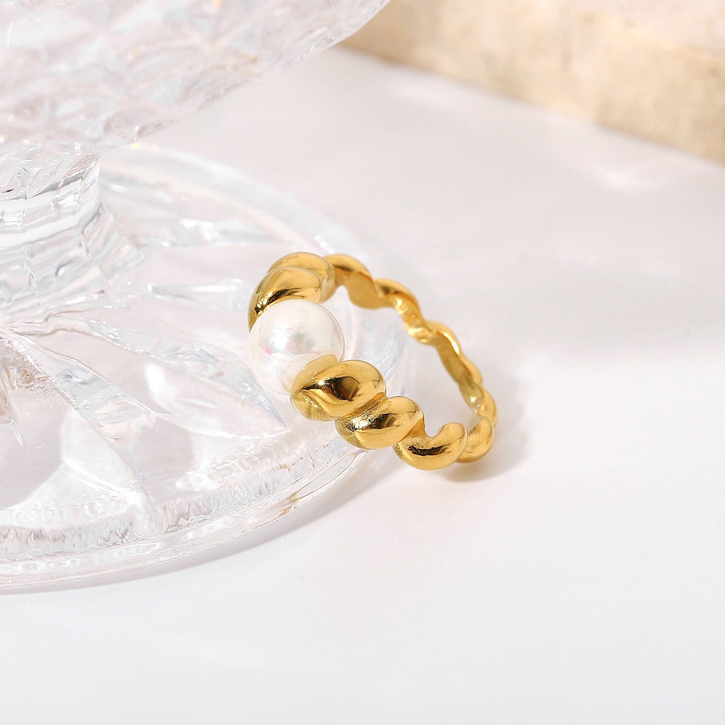 Scarlett Pearl Ring