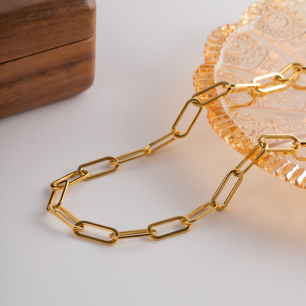 Ria Gold Chain Necklace