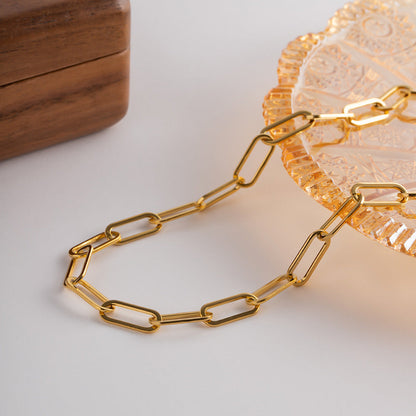 Ria Gold Chain Necklace
