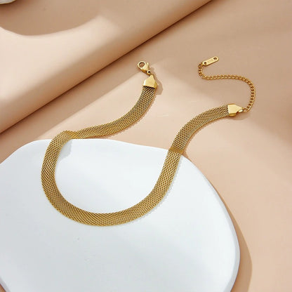 Élise Gold Mesh Necklace