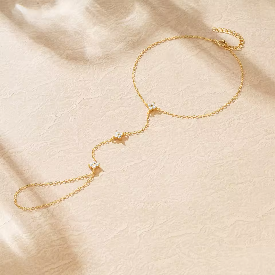Mia Dainty Chain Bracelet