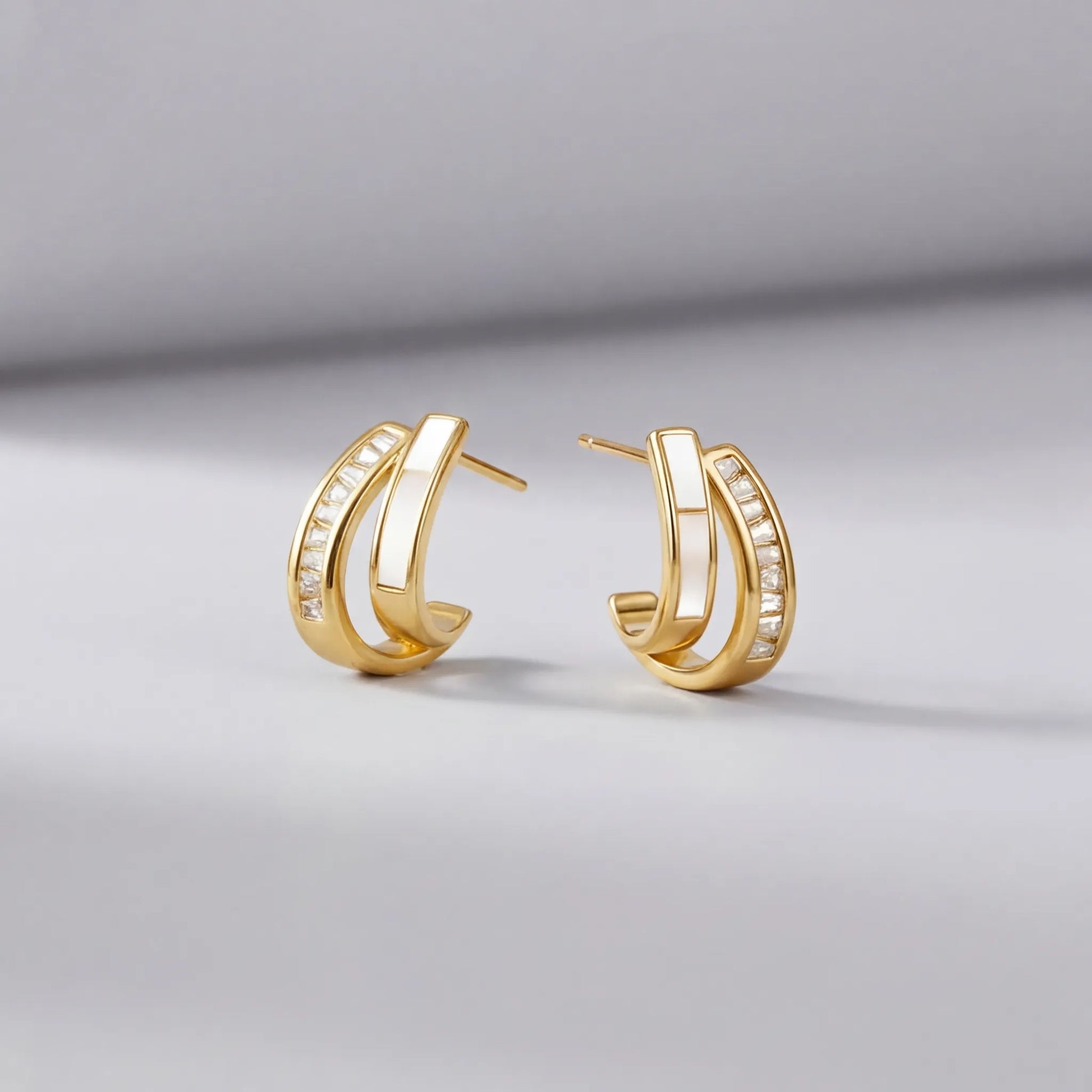Pearl & Crystal Earrings - Joie d’Or