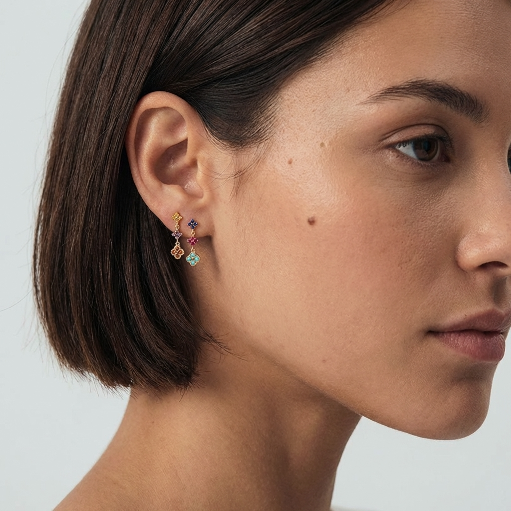 Aurélie Glimmer Cluster Earrings - Joie d’Or