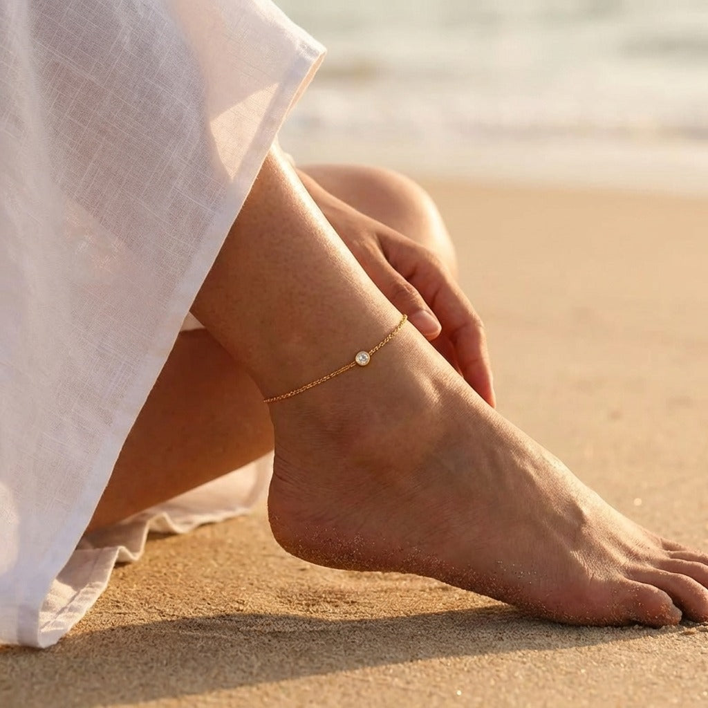 Éloise Crystal Anklet - Joie d’Or
