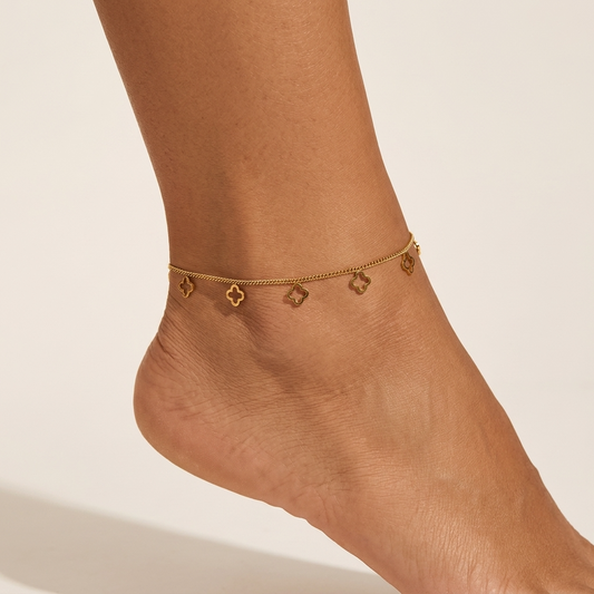 Camille Clovers Charm Anklet