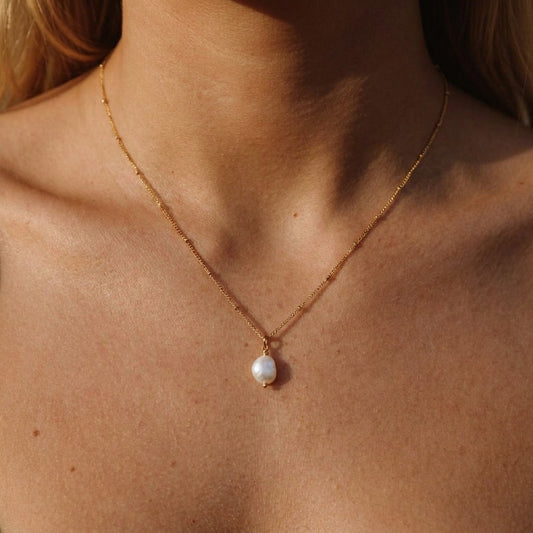 Luna Pearl Pendant - Joie d’Or