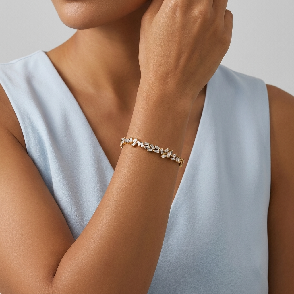 Amélie Radiant Gold Crystal Bangle - Joie d’Or