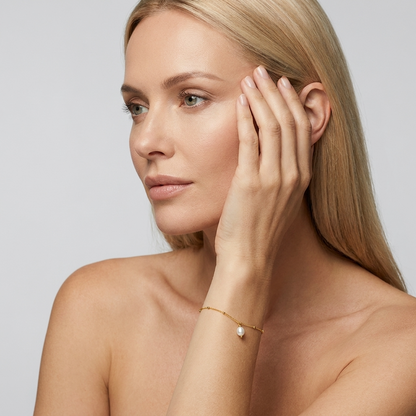 Léa Dainty Pearl Drop Bracelet - Joie d’Or