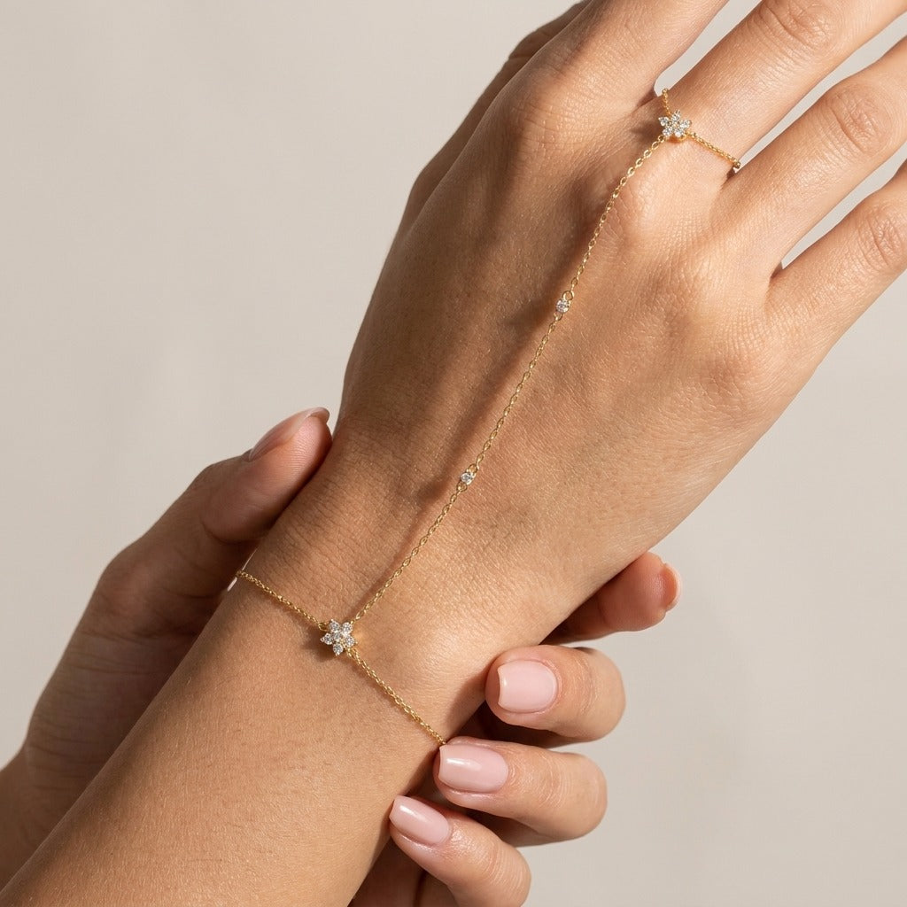 Amélie Crystal Flowers Chain Bracelet - Joie d’Or