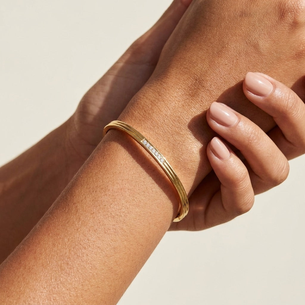 Alla Crystal bangle - Joie d’Or