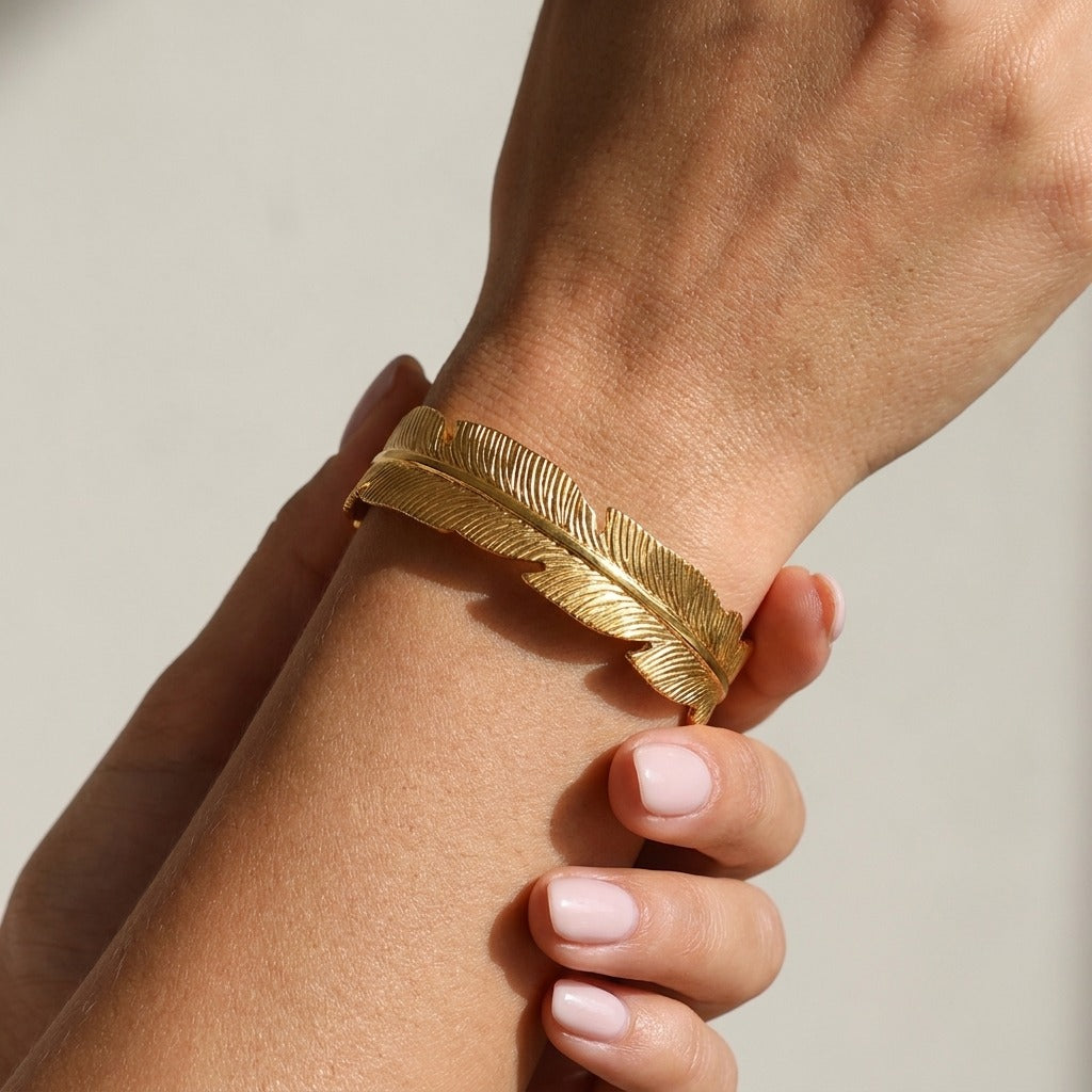 Angel Gold Bangle - Joie d’Or