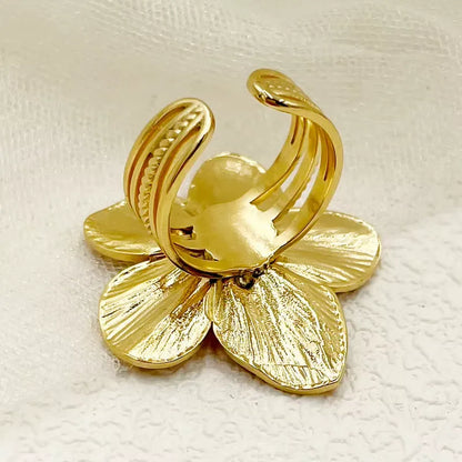 Alina Petal Ring