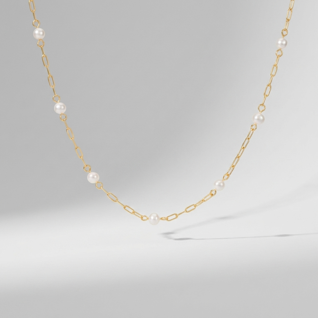 Léa Dainty Pearls Necklace - Joie d’Or