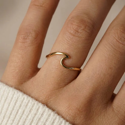 Wave Gold Ring - Joie d’Or