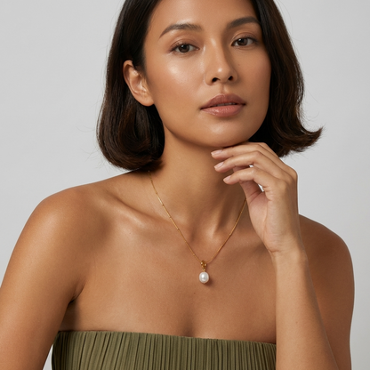 Léa Oval Pearl Charm Necklace - Joie d’Or