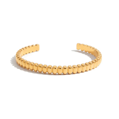 Emma Sculpted Gold Bangle