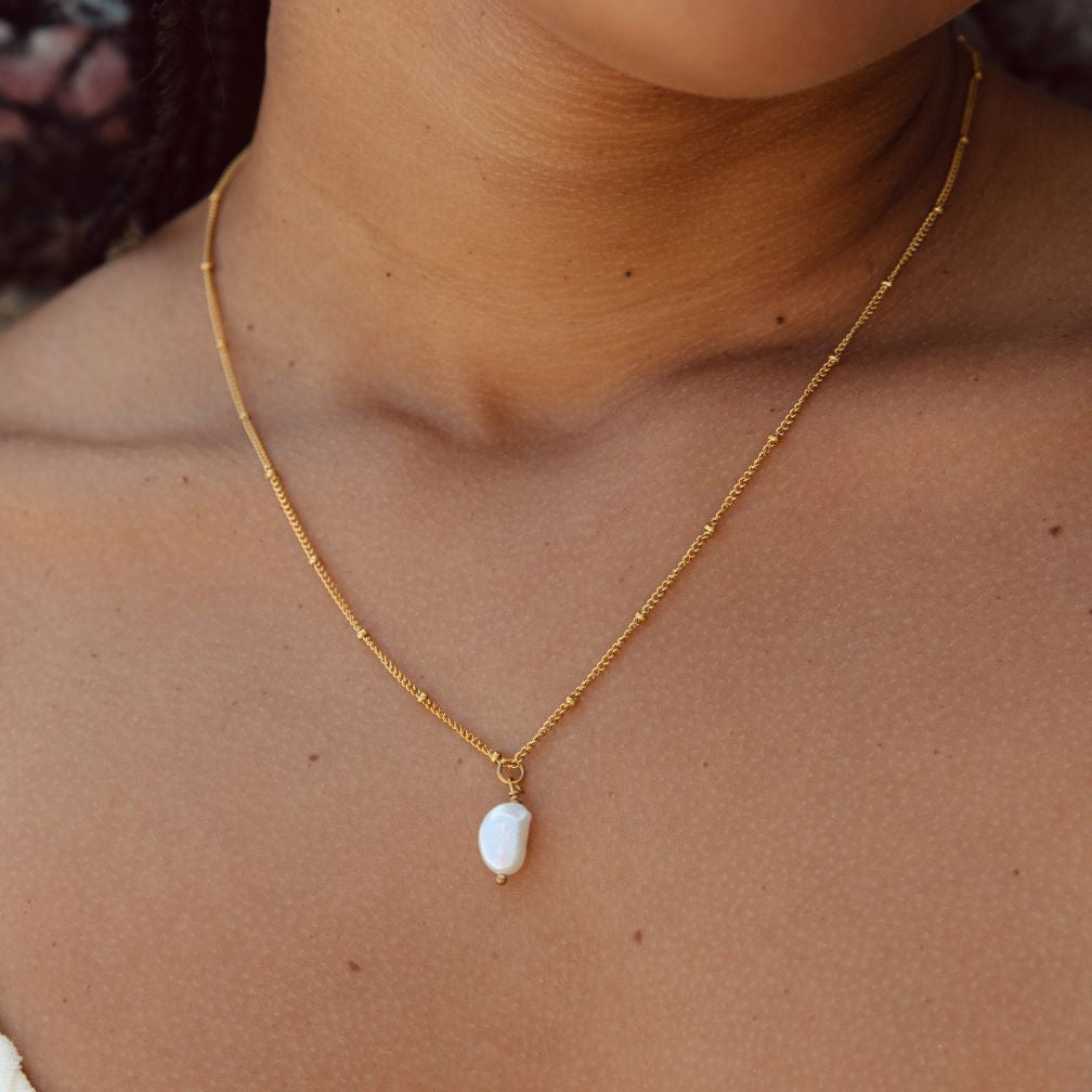 Luna Pearl Pendant