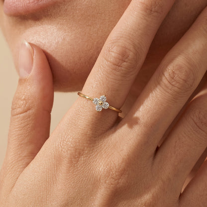 Mia Crystal Clover Ring - Joie d’Or