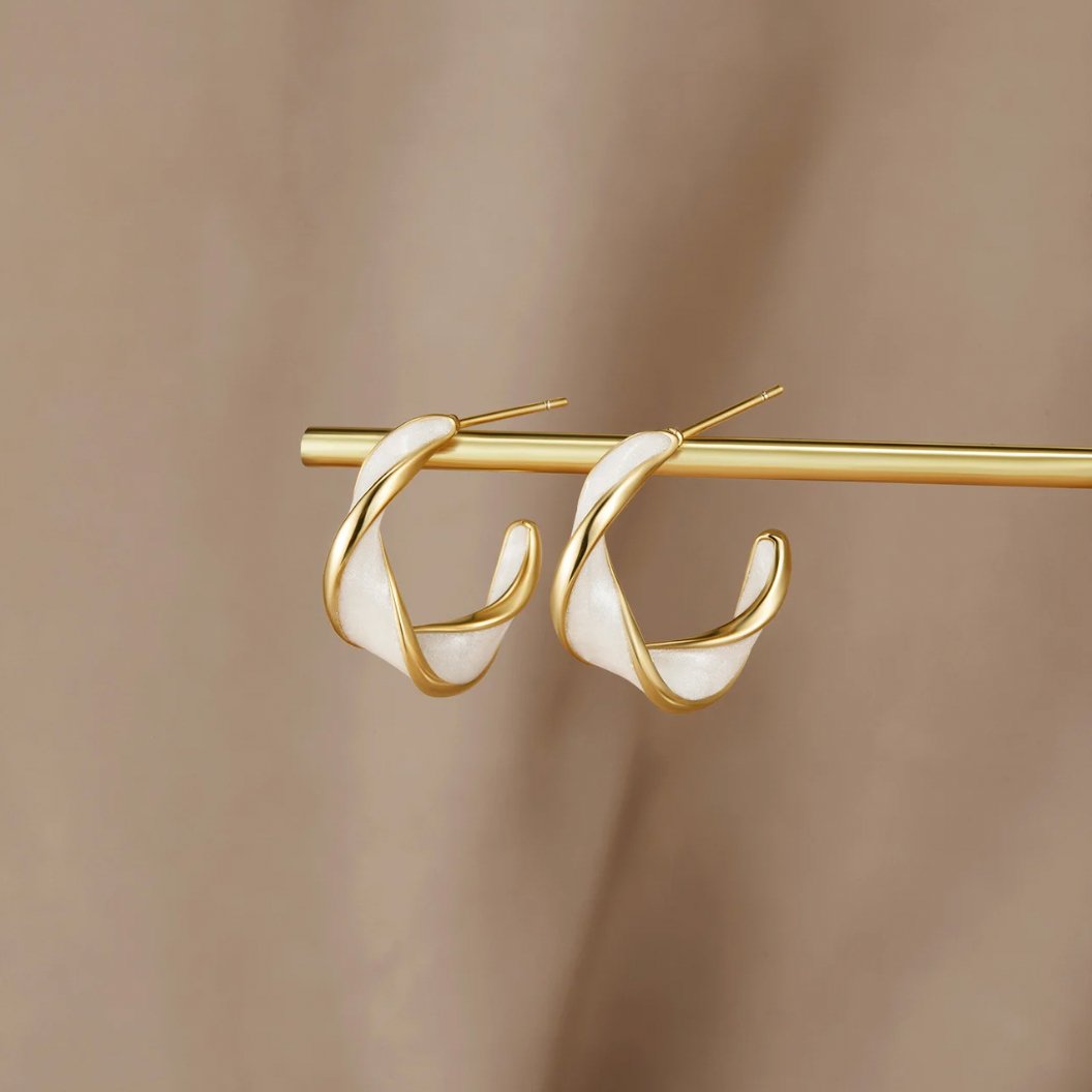 Antonela Twist Hoop Earrings