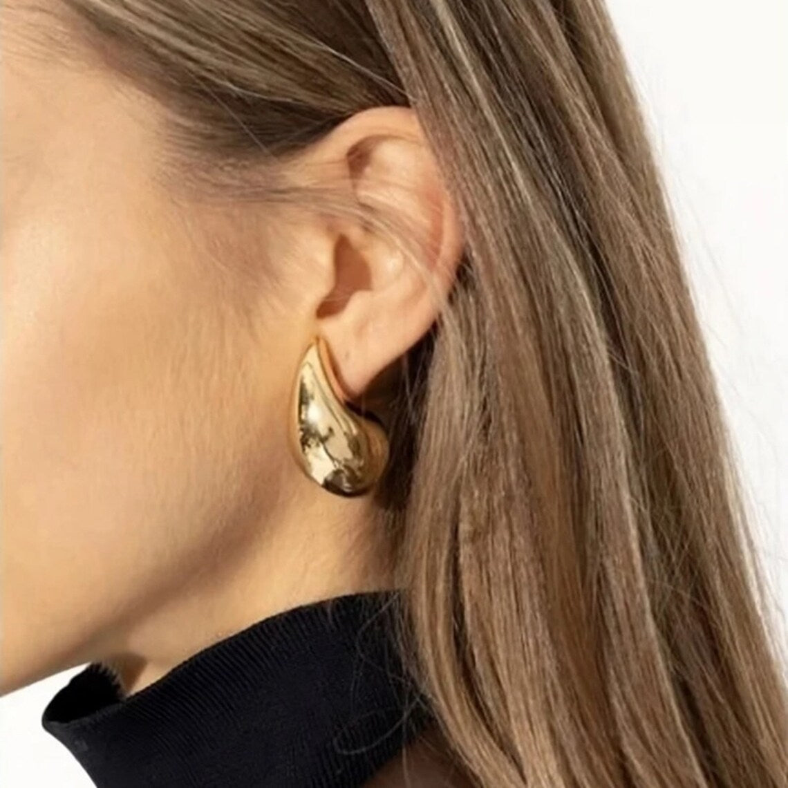 Sandra Teardrop Earrings